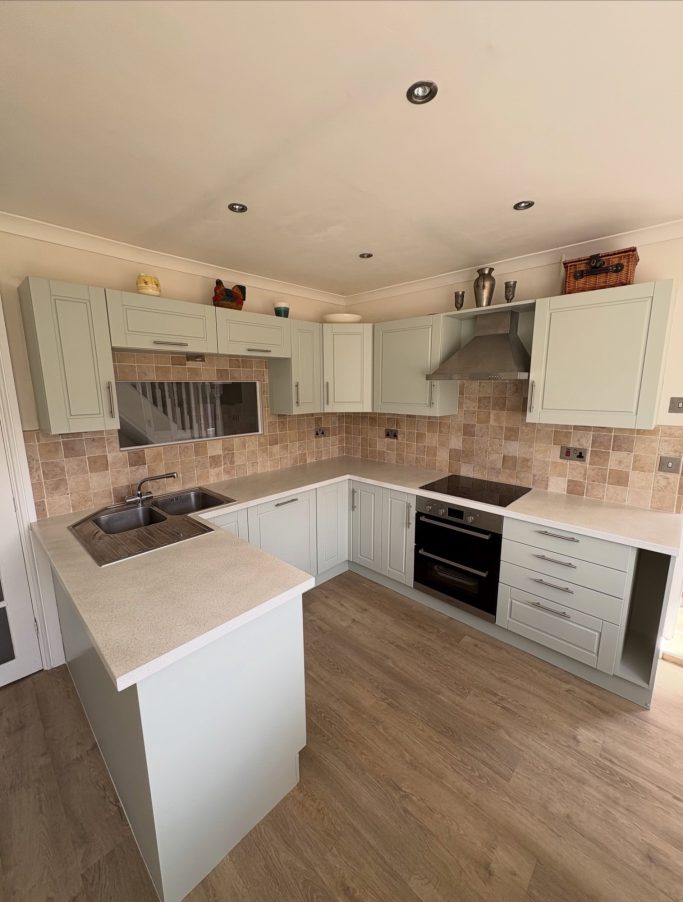 Kitchen Respray